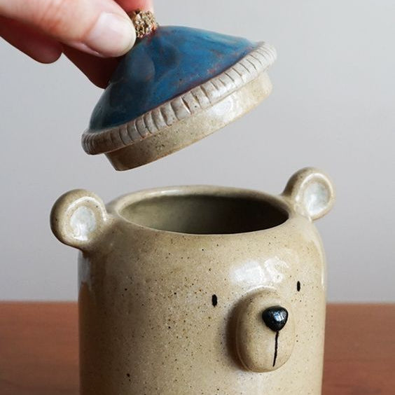 December Kids 1-day workshop - Fun Lidded Jar