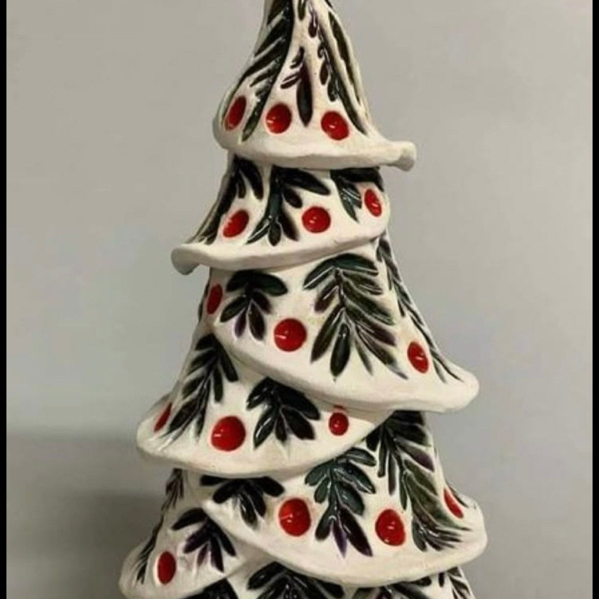 November Teens 1-day workshop - Carved Christmas Tree