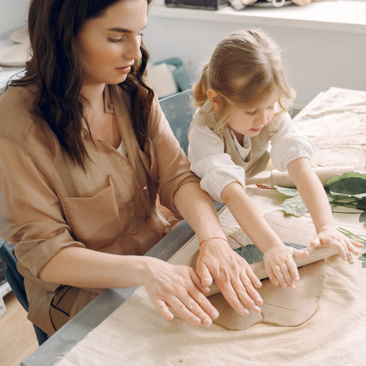 April Parents and Kids workshop - Open-Mouth Animal (Sculpting and Painting Days)